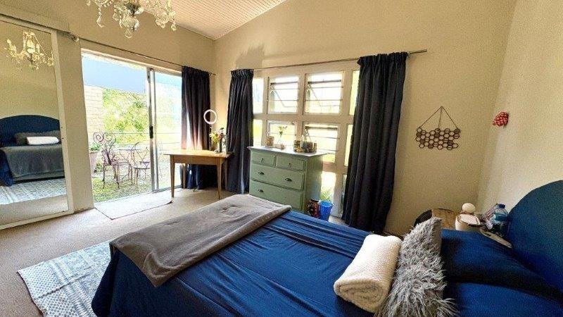 4 Bedroom Property for Sale in Bonza Bay Eastern Cape